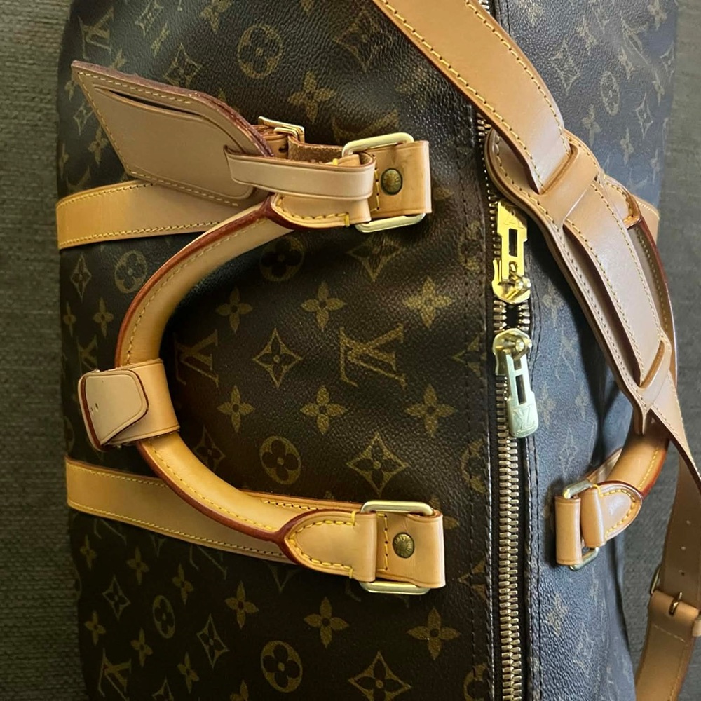 Louis Vuitton Monogram Duffel Bag with Beige Straps - Picture 2 of 4